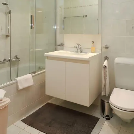 Cascades D'eden 2 By Interhome Кран-Монтана